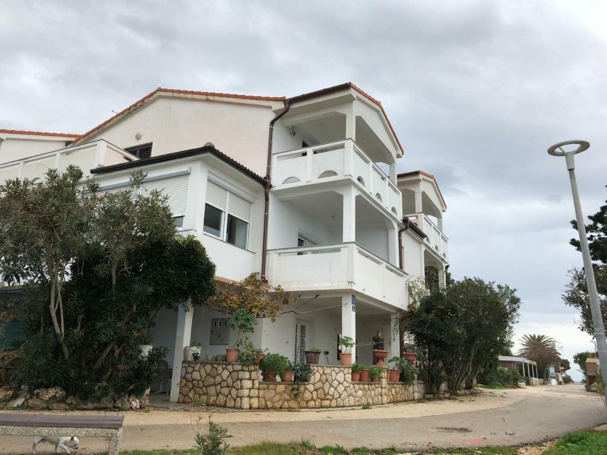 Croatia Mandre Apartment Exterior photo