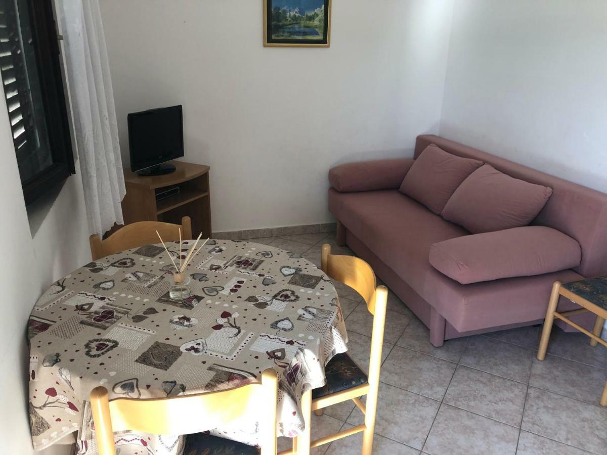 Croatia Mandre Apartment Exterior photo
